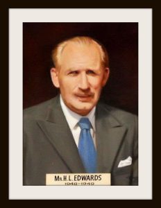Mr H L Edwards